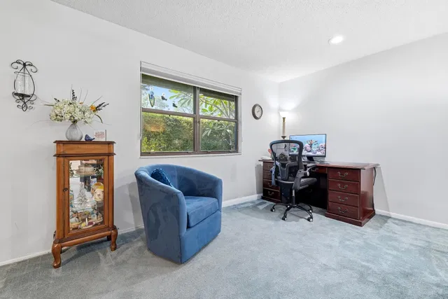 Residence photo 10
