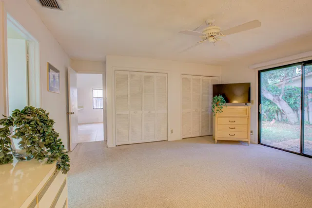  Residence photo 20