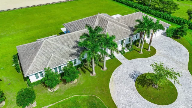 Palm Beach Point Residence photo 7