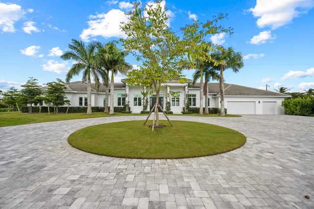 Palm Beach Point Residence photo 9