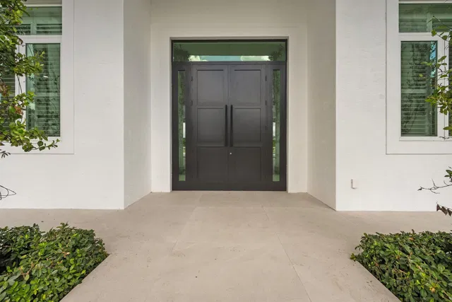 Palm Beach Point Residence photo 11