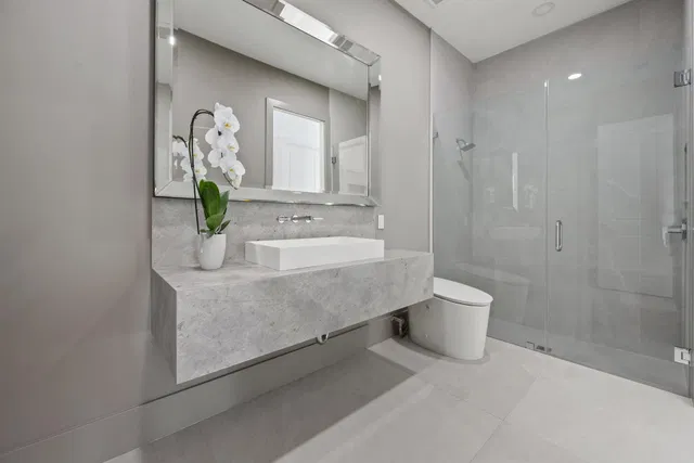 Palm Beach Point Residence photo 22