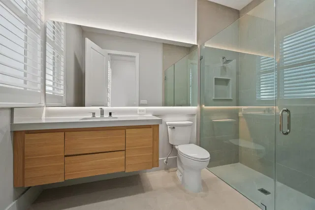 Palm Beach Point Residence photo 26