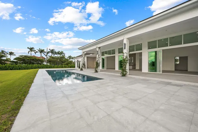 Palm Beach Point Residence photo 33