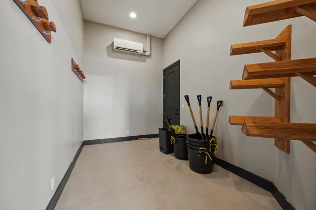 Palm Beach Point Residence photo 45