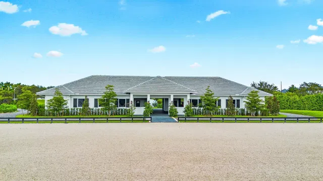 Palm Beach Point Residence photo 54