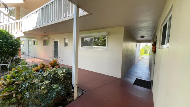 Unit 102 photo 2