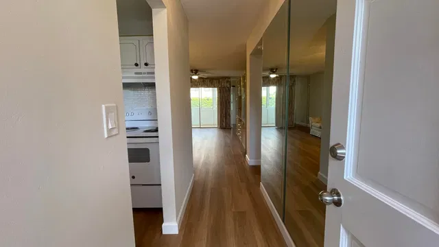 Unit 102 photo 3