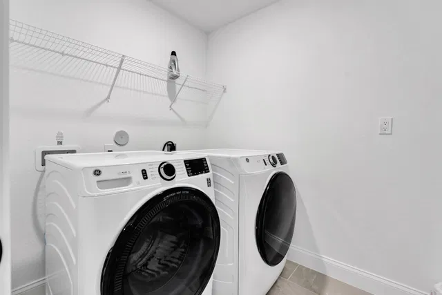 Residence photo 12