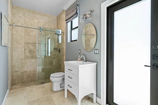 Residence photo 25