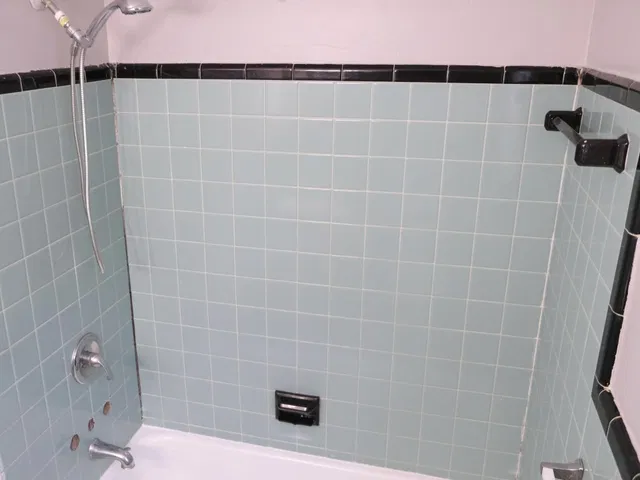 Unit 1217 photo 11