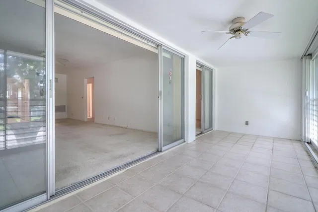 Unit 205R photo 20