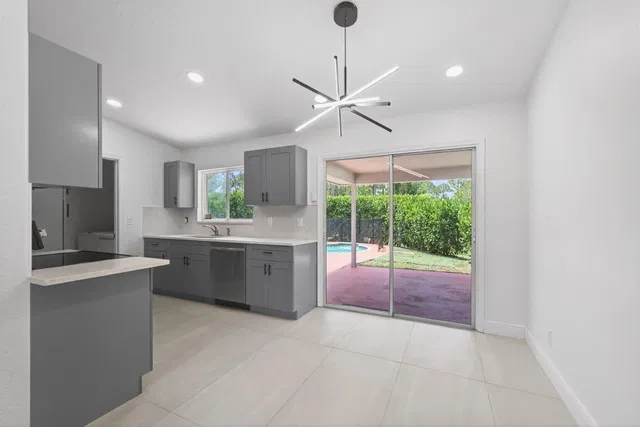 Residence photo 10