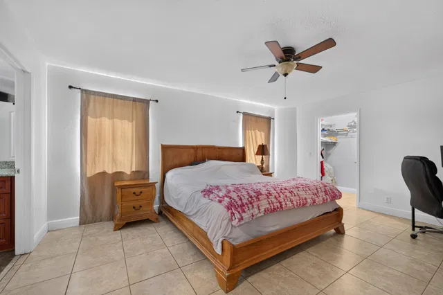 Residence photo 13