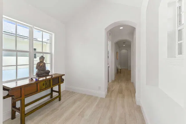 Residence photo 17