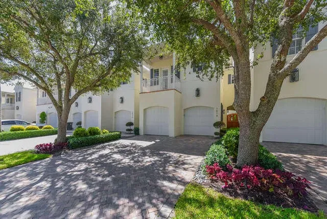 Residence photo 29