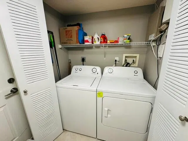  Residence photo 9