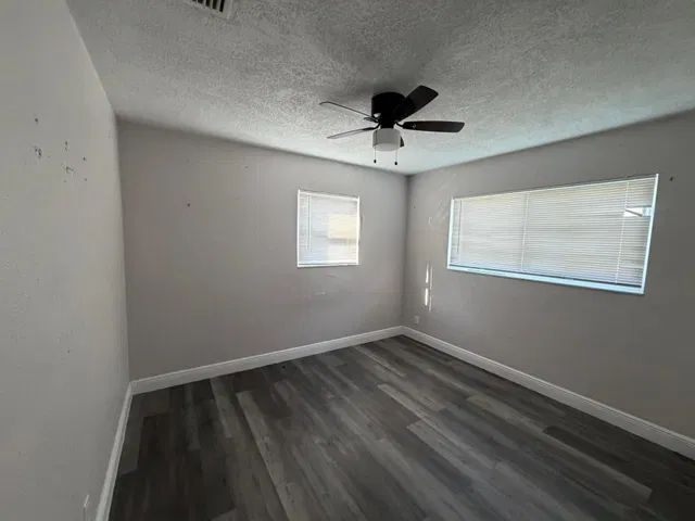 Residence photo 14