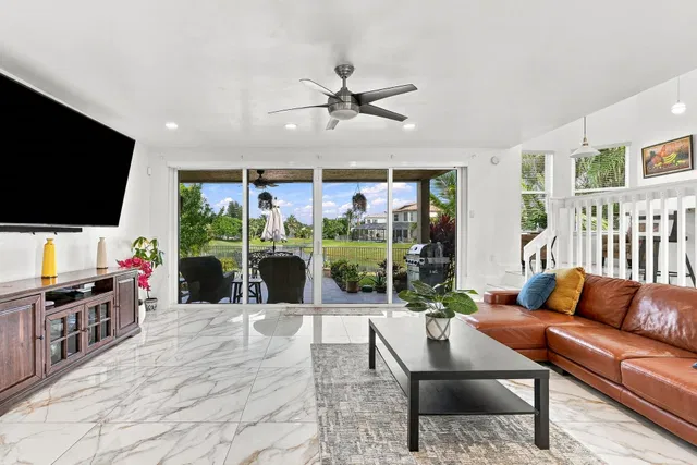 Residence photo 10