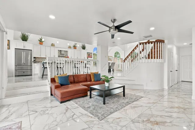 Residence photo 11