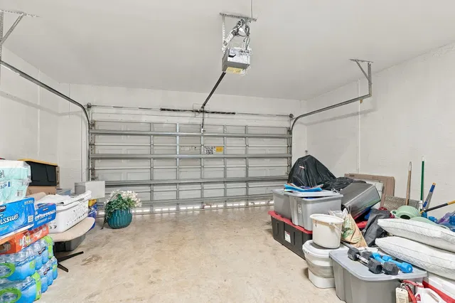 Residence photo 36