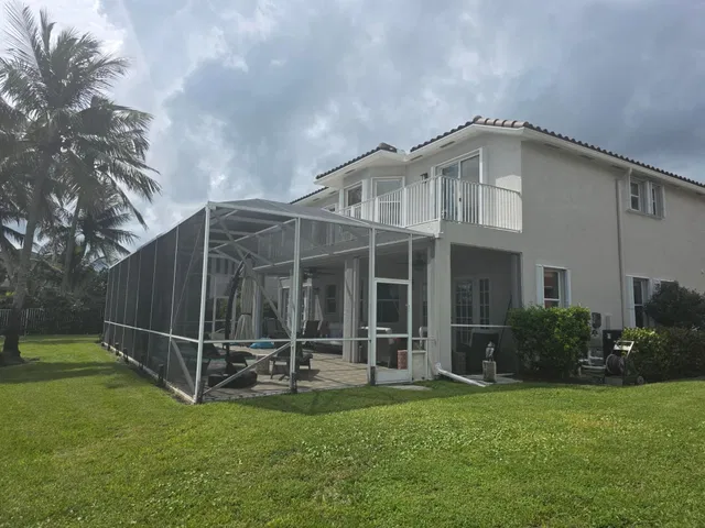  Residence photo 5