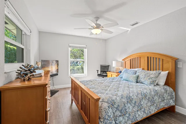 Residence photo 22