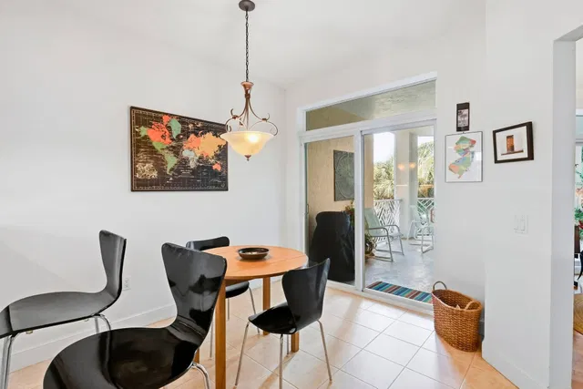 Unit 202 photo 20
