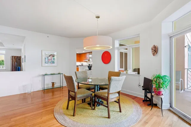 Unit 202 photo 22
