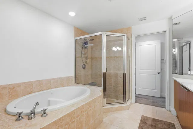 Unit 202 photo 38