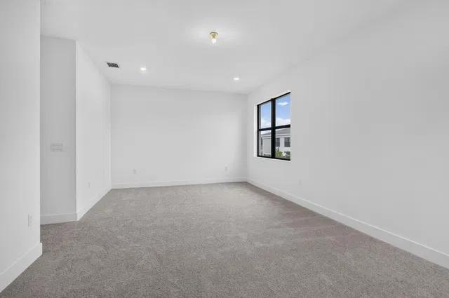  Residence photo 20