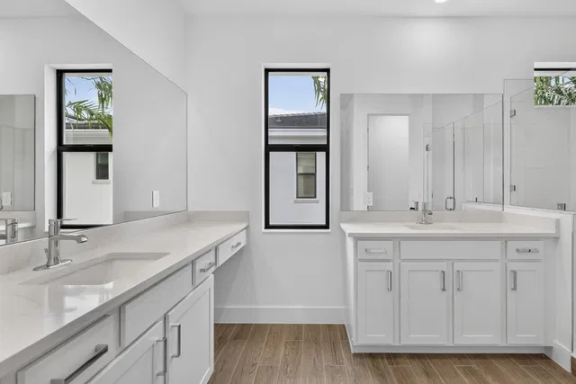  Residence photo 21