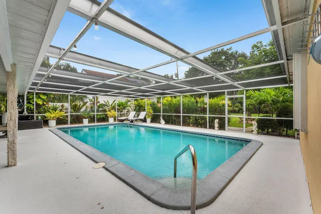 Village of North Palm Beach Residence photo 26