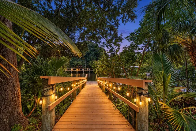 Village of North Palm Beach Residence photo 34