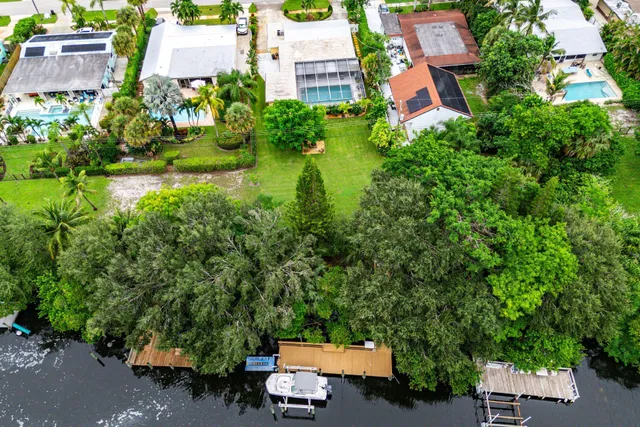 Village of North Palm Beach Residence photo 47