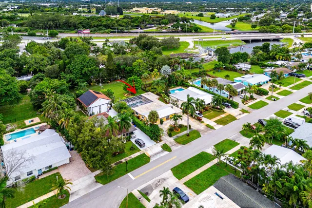Village of North Palm Beach Residence photo 49