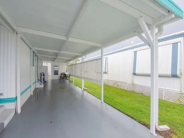 Residence photo 4