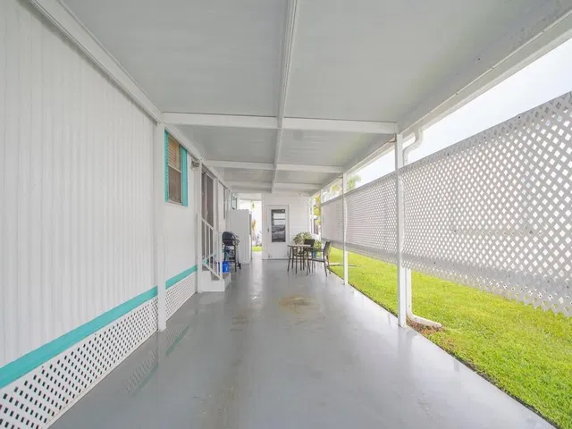 Residence photo 7