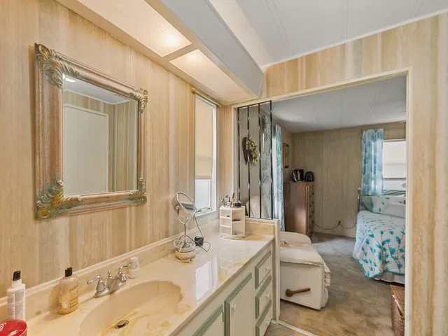 Residence photo 24