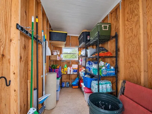 Residence photo 29