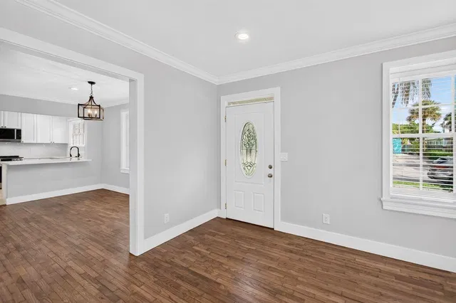 West Palm Beach Residence photo 2