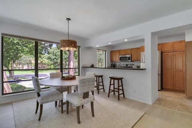 PGA National Palm Beach Gardens Residence photo 17
