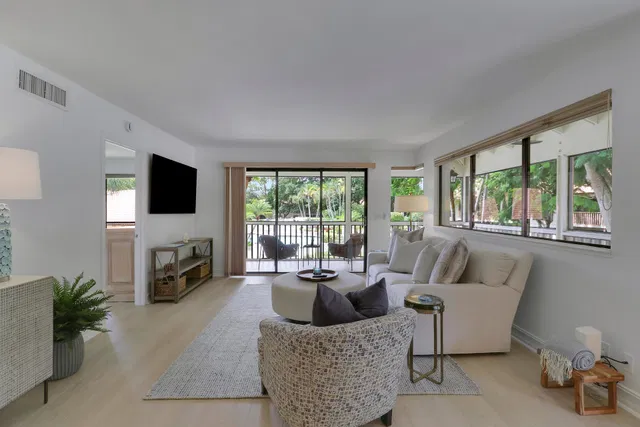 PGA National Palm Beach Gardens Residence photo 18