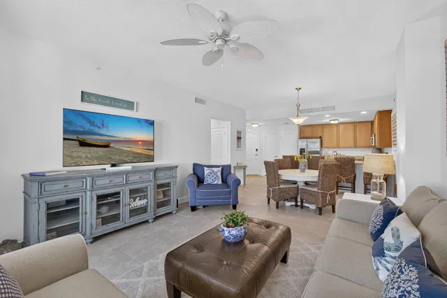 Residence photo 5