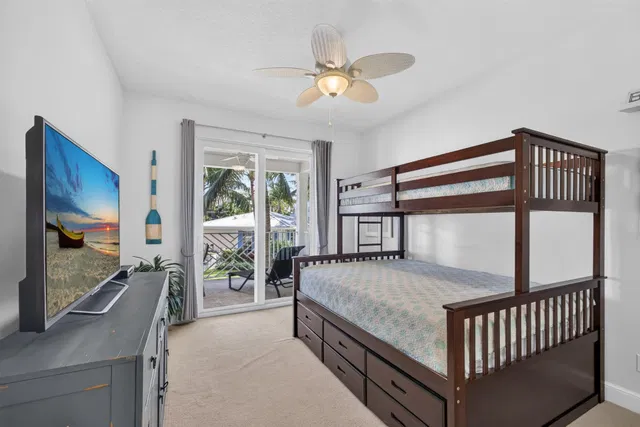 Residence photo 15