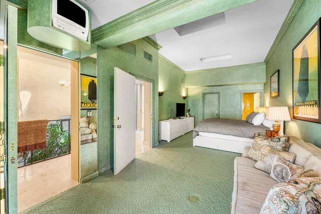 Sloan's Curve Palm Beach Residence photo 23