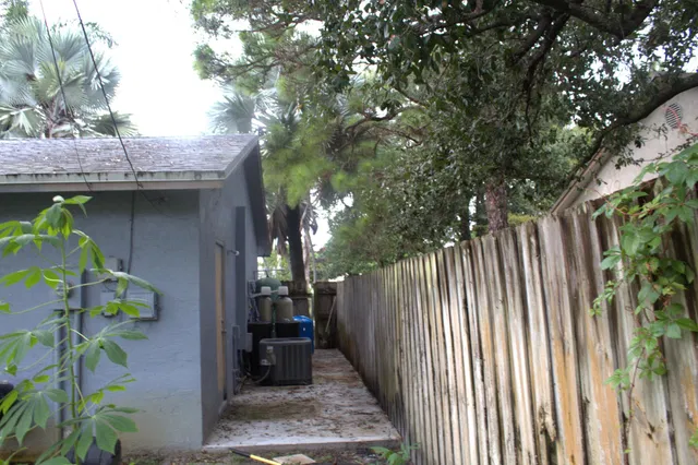 Residence photo 9