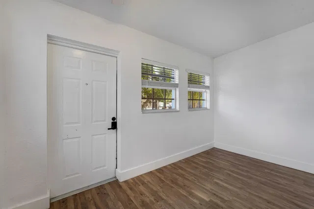 Residence photo 10