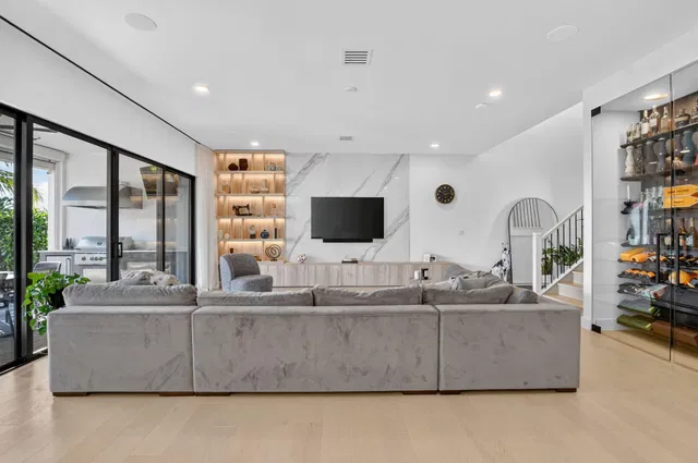 Boca Bridges Residence photo 11