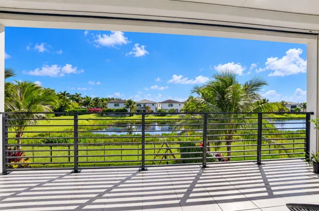 Boca Bridges Residence photo 34